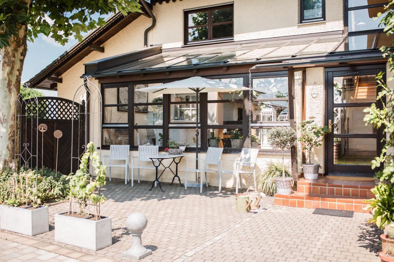 Gaestehaus Chalet-Perle Bad Füssing Eksteriør bilde